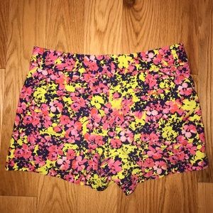 Loft Flower Shorts